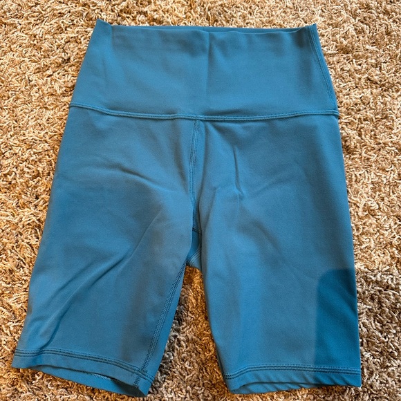 EUC Athleta Transcend 7” Bike Short XS - Picture 1 of 3